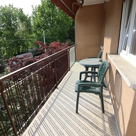 1 Piano In Martini Appartement *